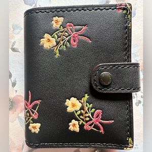 **Trade for Myah**Coach 1941 Small Trifold Wallet with Floral Print